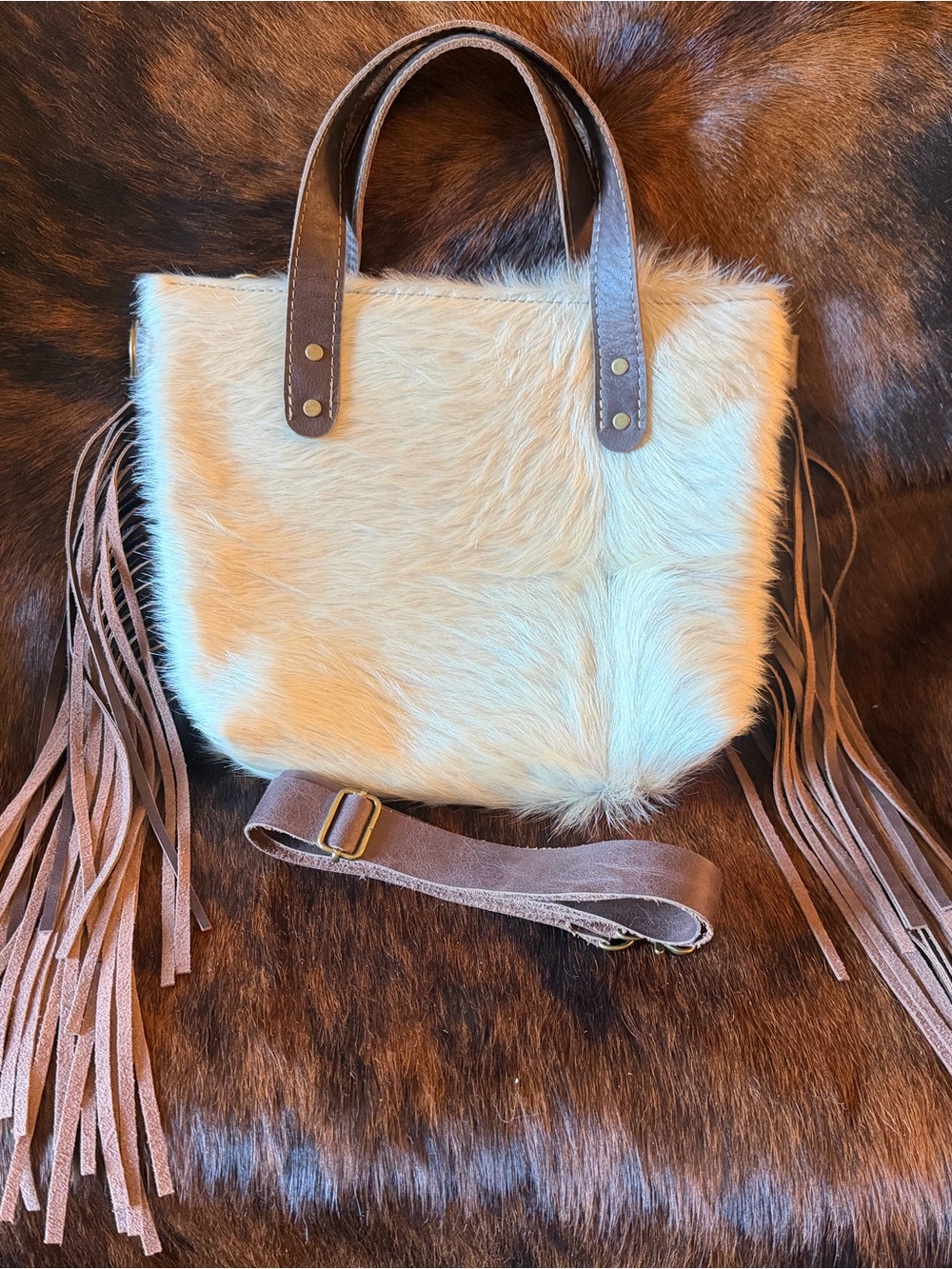 TTT Willow Cream Cowhide Tote Bag With Fringe Tote with Brown Leather